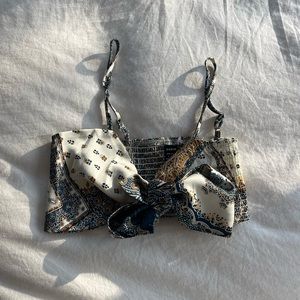 BRAND NEW Cropped Tie up Top